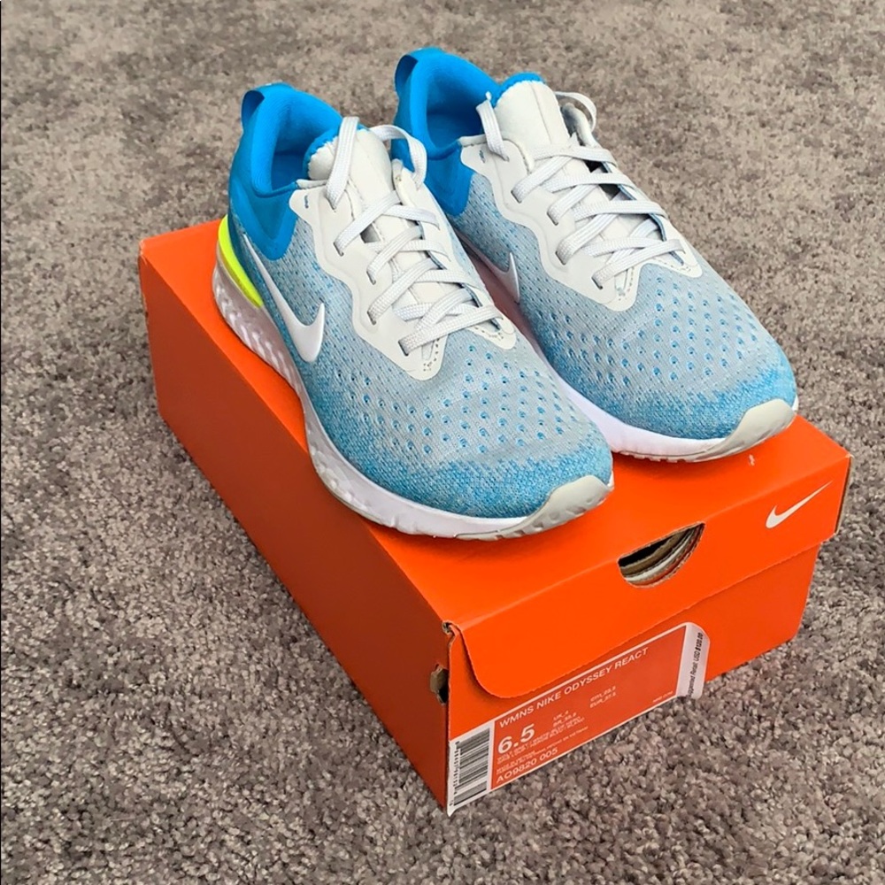 Nike Odyssey React